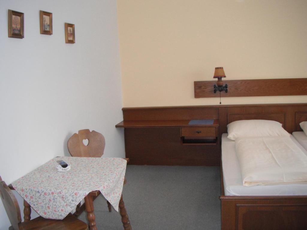 Gasthof-Pension Wein Breitenbrunn  Pokój zdjęcie